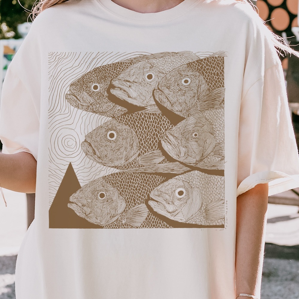 Fish Heads Intricate Line Art Graphic Tee Navy Water Design - Picture 2 of 6